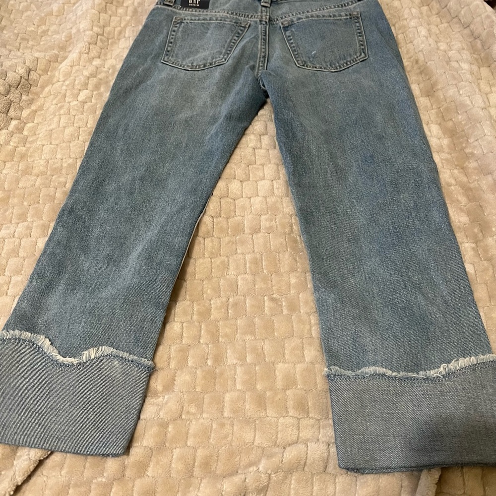 New girls gap Capris size 10